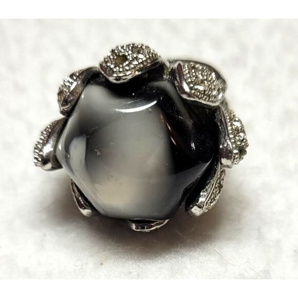 Statement Ring Flower Framed Agate Black Gray White Cabochon Sz 7 1/4 Boho Fairy - Picture 3 of 7